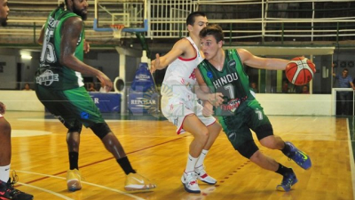 Victoria de Hindú para seguir en lo más alto tabla