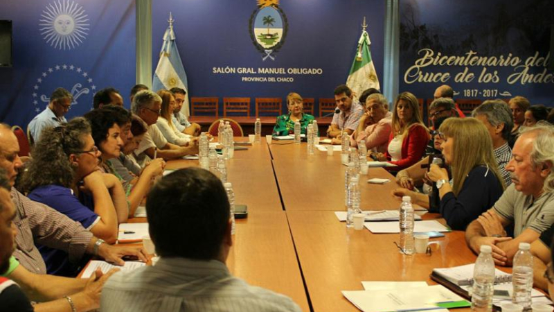 El gobierno provincial aumentará un 30% el salario docente en 2019