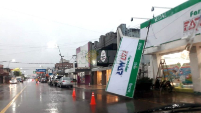 Fuertes vientos, granizo y lluvia en Charata