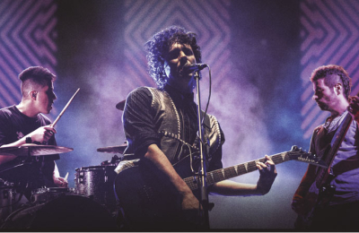 “La música en vivo trasporta la piel”