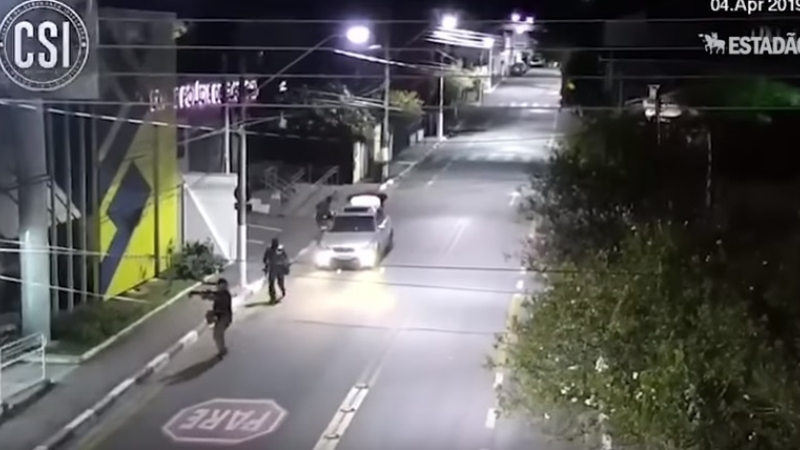 Implacable: policía brasileña mata a once asaltantes de bancos