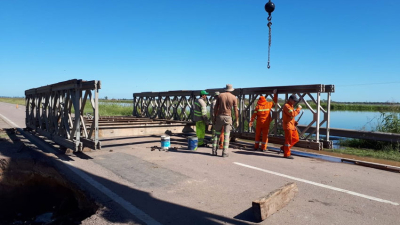 Instalan el puente Bailey sobre ruta 89 para recuperar la transitabilidad