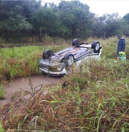 despiste y vuelco 4.JPG