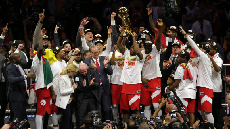 Raptors históricos destronaron a Golden State