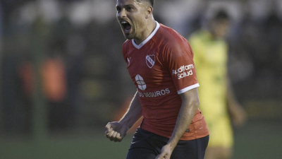 Independiente venció a Defensa en el debut de Beccacecce