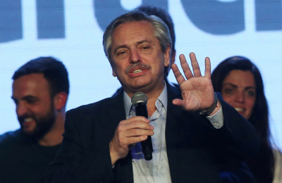 Esperan la llegada de Alberto Fernández