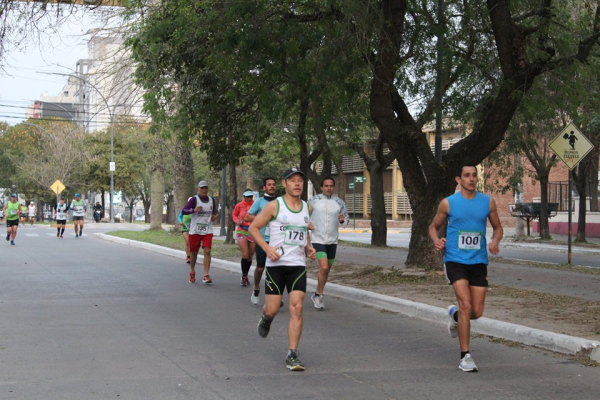 Gentileza de la fanpagede Facebook: Maratón Río Paraná.
