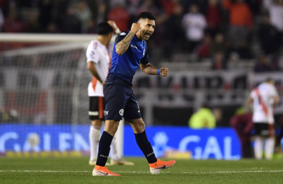 Duro golpe para River ante Talleres en el Monumental