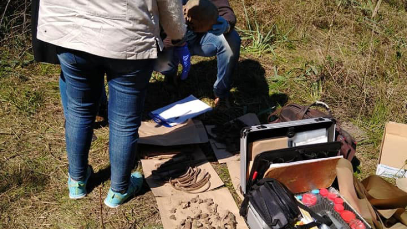 La fiscal ordena peritar 82 huesos encontrados con muestra genética de la hija de Maira Benítez