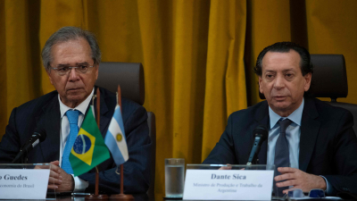 Argentina cedió al lobby automotriz y renovó un año antes el acuerdo con Brasil