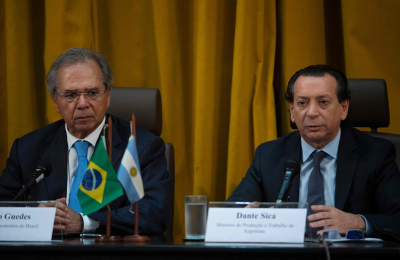 Argentina cedió al lobby automotriz y renovó un año antes el acuerdo con Brasil