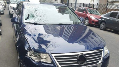 Periodista esquivó un control, mató a una agente de tránsito y se dio a la fuga