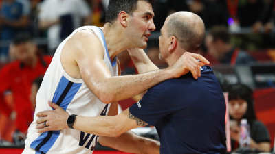 “Si sigo como entrenador, voy a obligar a Scola que esté en Tokio”