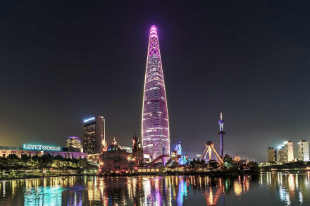 Lotte World Tower, Seul (Corea del Sur).jpg