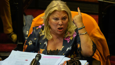 Carrió formalizó su renuncia ‘irrevocable‘ a la banca de diputada nacional
