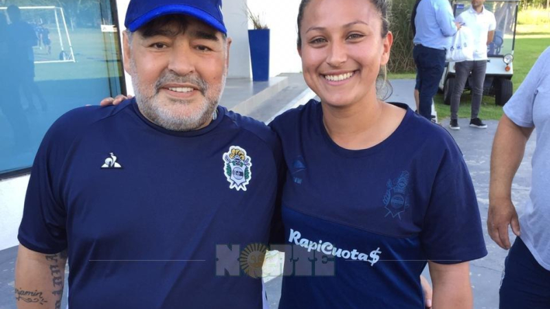 La chaqueña Aylen Acevedo disfrutó un encuentro con Diego Maradona