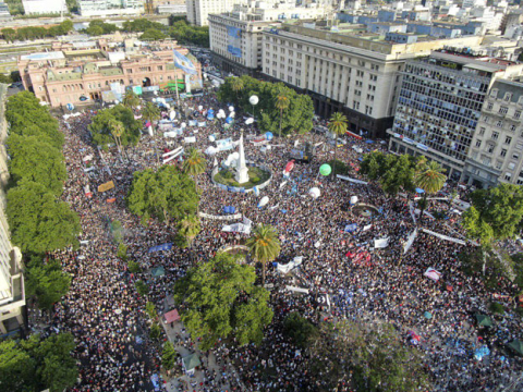 plazamayo.jpg