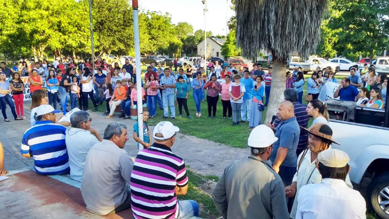 Vecinos de Villa El Palmar reclaman mejor servicio de electrificación rural