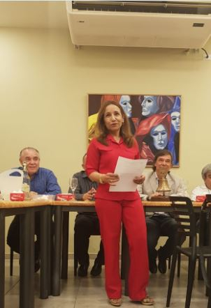 Rotary mujer.JPG