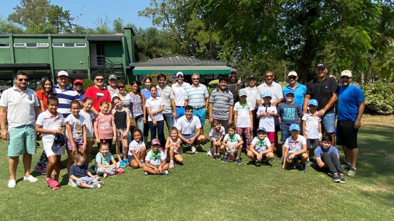 Con buena convocatoria empezó la escuela de menores del Chaco Golf Club ⛳️