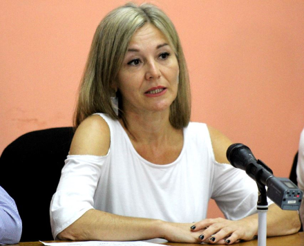 ministra Torrente.JPG