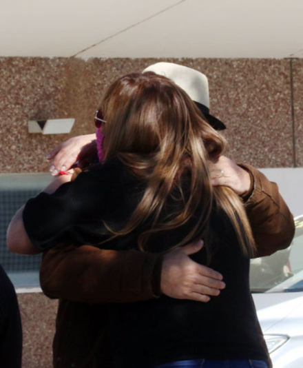 abrazo2.jpg