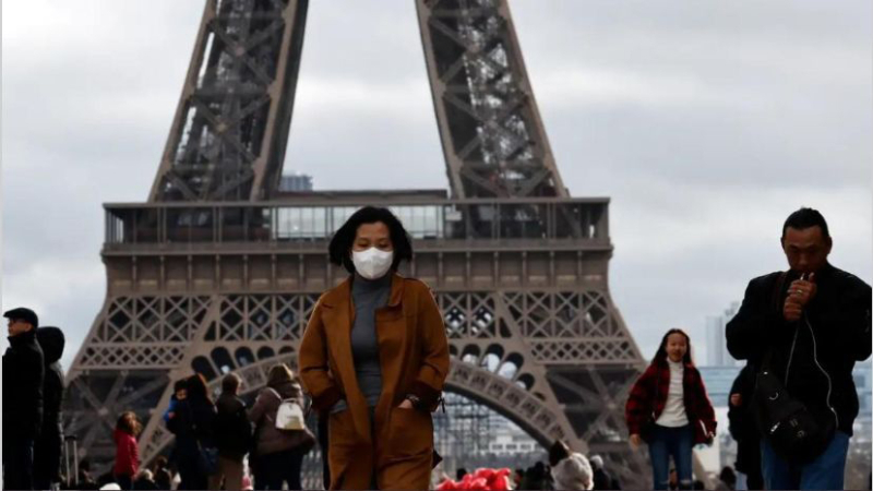 Francia informó que hubieron 483 decesos en 24 horas