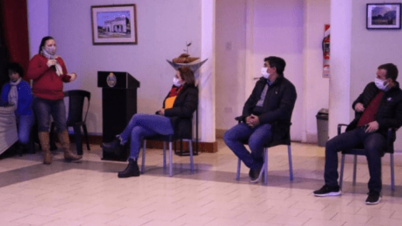 Magda Ayala y sus pares de la Región 10 participaron de la capacitación sobre "historias clínicas electrónicas"