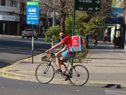 delivery02.jpg