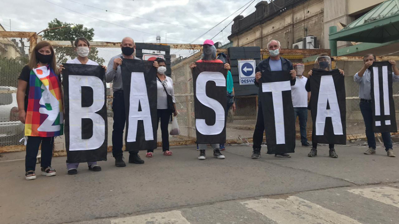 Pequeños y medianos empresarios buscan reabrir locales por vía judicial