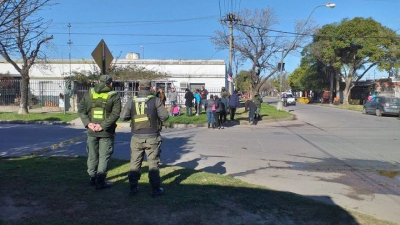 Pancho, el carpincho de una nena de 8 años que la gendarmería se quiso llevar y revolucionó a todo un barrio