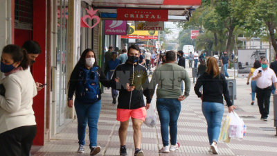 Tres personas murieron y 73 fueron diagnosticadas con coronavirus