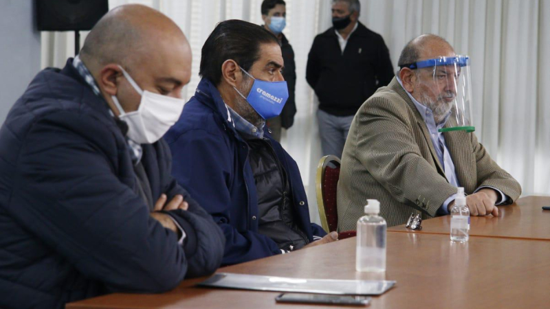Capitanich analizó la continuidad del plan desescalada con intendentes
