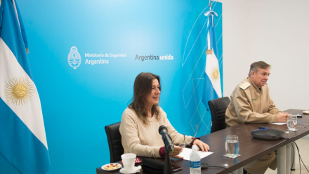 ministra2.jpg