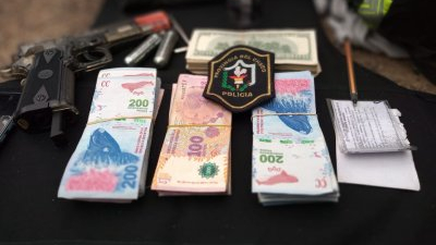 Resistencia: se movilizaba con más de 12.000 dólares y una pistola