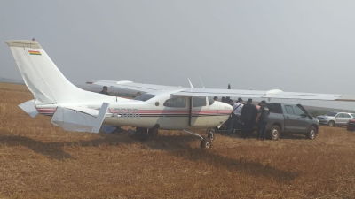 Paraguay: secuestran 400 kilos de cocaína que eran transportados en avión boliviano