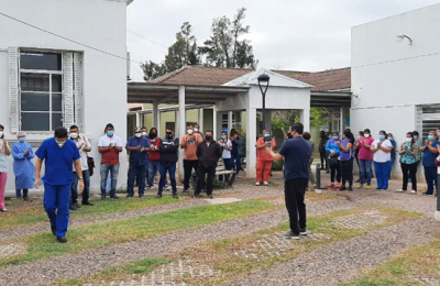Médicos y personal del hospital reclaman recursos en Villa Angela