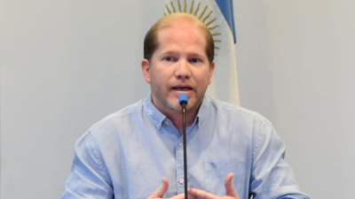 "La UCR habla como si no hubiese tenido nada que ver con la tragedia de los últimos años en la Argentina"
