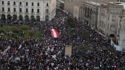 Perú vivió este sábado su sexta jornada consecutiva de protestas callejeras