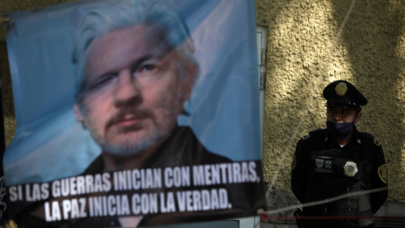EEUU insiste con la extradición de Assange