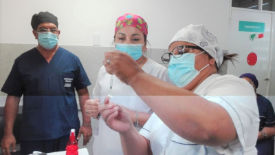 Llegaron las primeras vacunas para docentes a Charata
