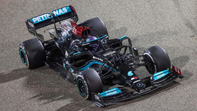 Lewis ganó el Gran Premio de Bahréin