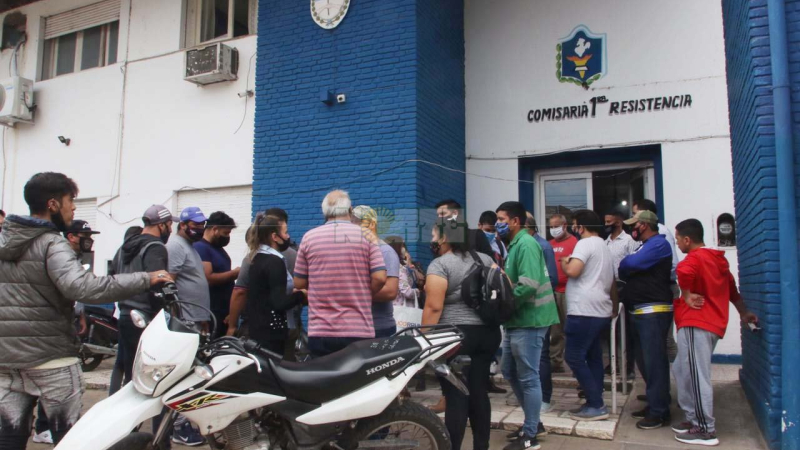 Municipales agredidos denuncian:“Nos sacaron como perros; había gente armada”