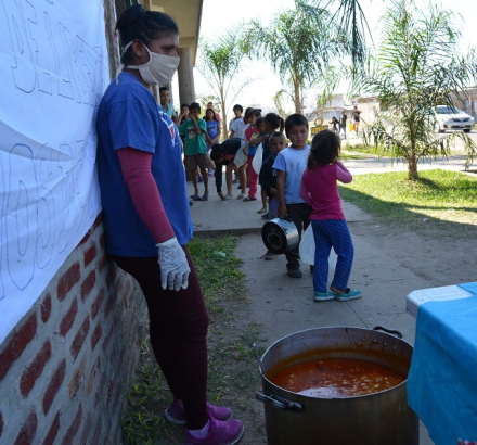 barrios de pie 2.jpg