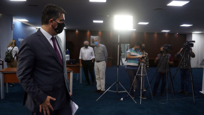Capitanich:“Si no nos cuidamos, hay que apelar a mayores restricciones”