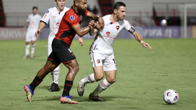 Newell's rescató un valioso punto en Brasil