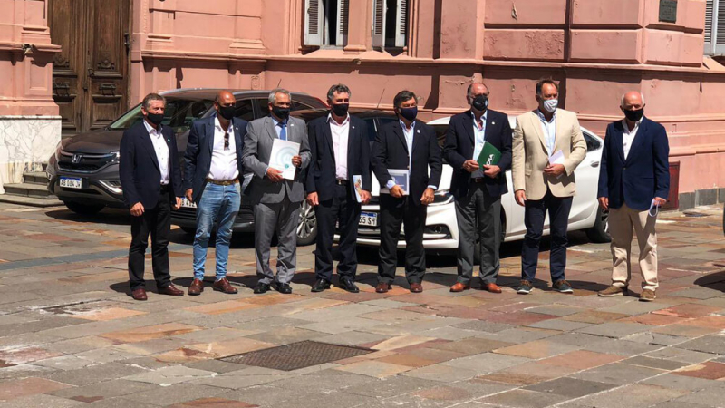 El paro de comercialización "es el comienzo de un paquete de medidas", dice la Mesa de Enlace
