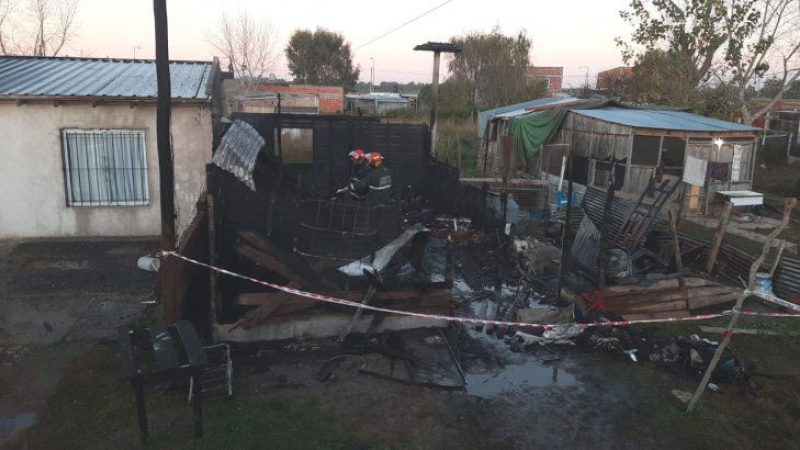 Buenos Aires: siete muertos por incendio de precaria vivienda