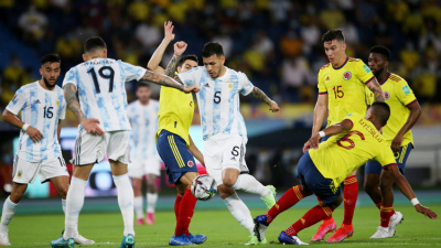 Eliminatorias: con muy buen juego, Argentina vence a Colombia en Barranquilla