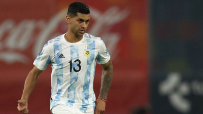 Cristian Romero en el fondo y la duda de Nicolás González